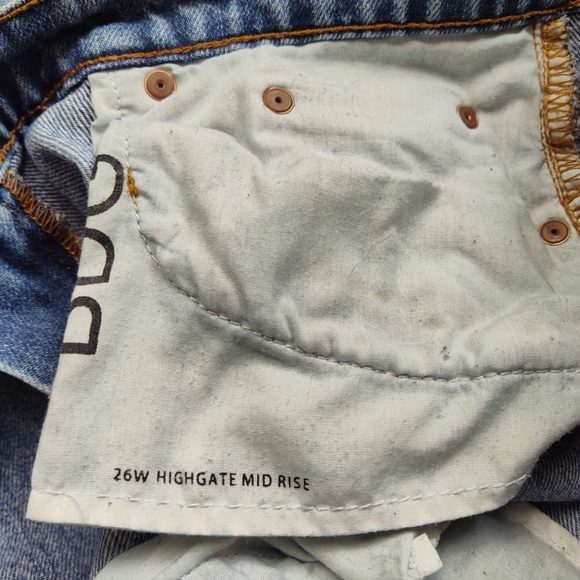 BDG Womens Jeans Size 26W Blue Denim HighGate Mid Rise Straight Leg Cropped - Picture 5 of 9